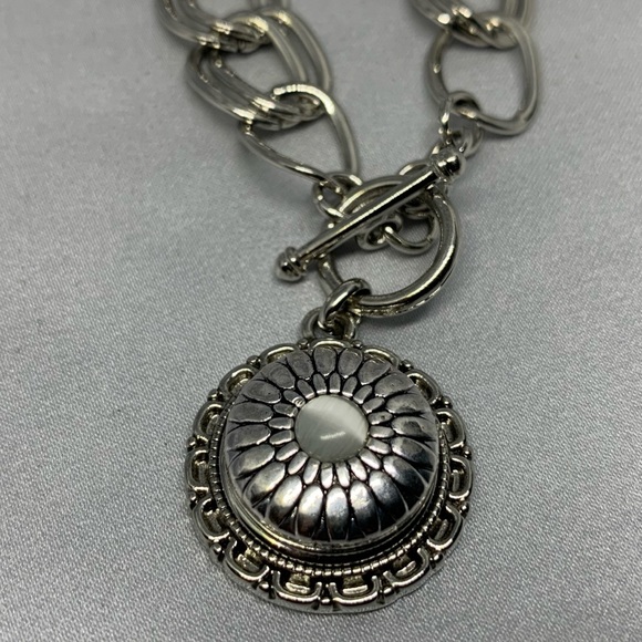 ✨Snap Button Charm Toggle Necklace Set - Picture 3 of 6